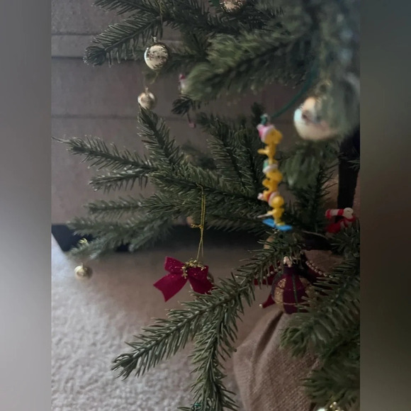 Peanuts Charlie Brown Table Top Christmas Tree Mini Characters Ornaments Snoopy - Picture 3 of 10